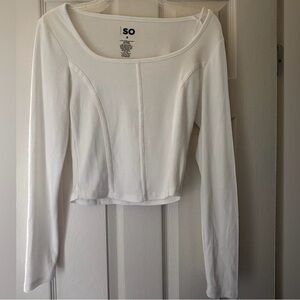 Women’s Tops (2)